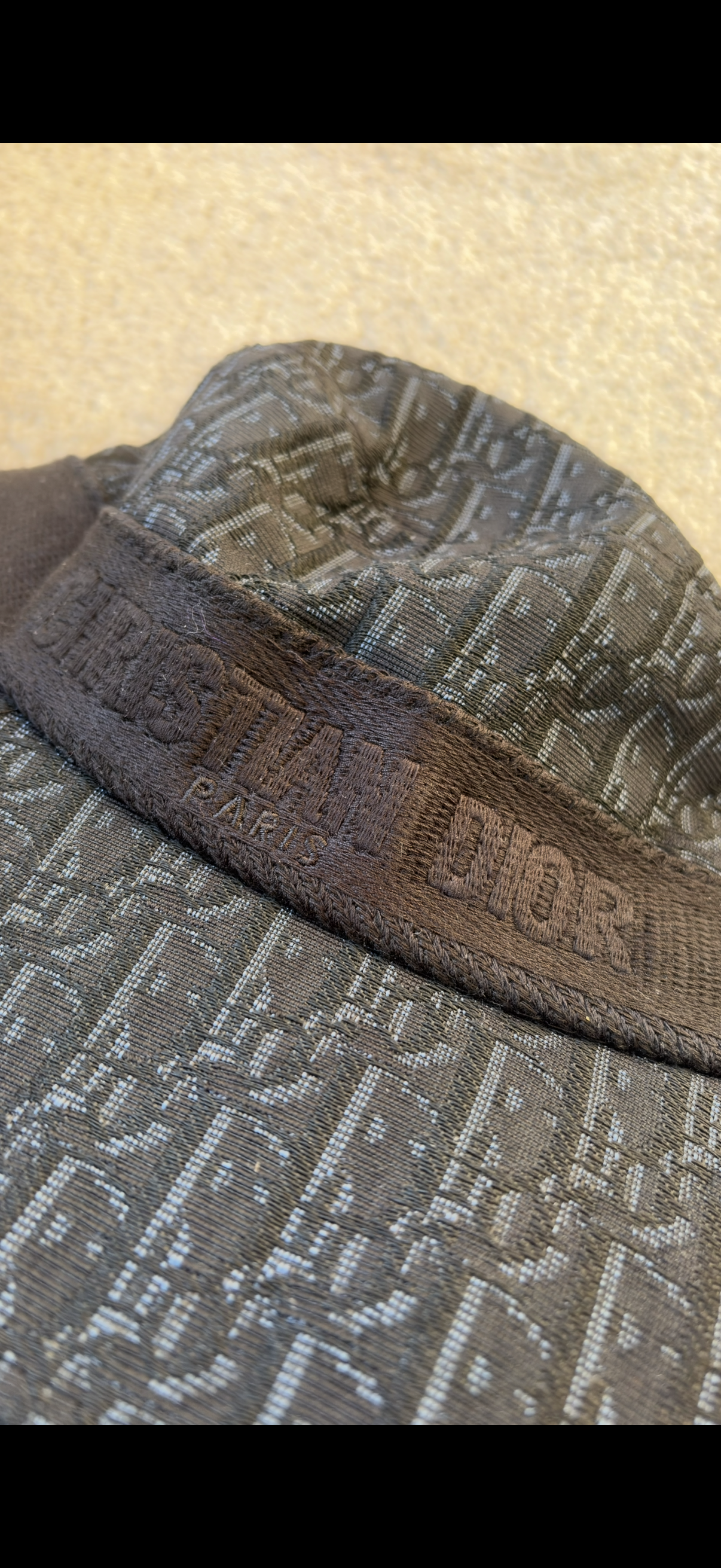 CD BUCKET HAT